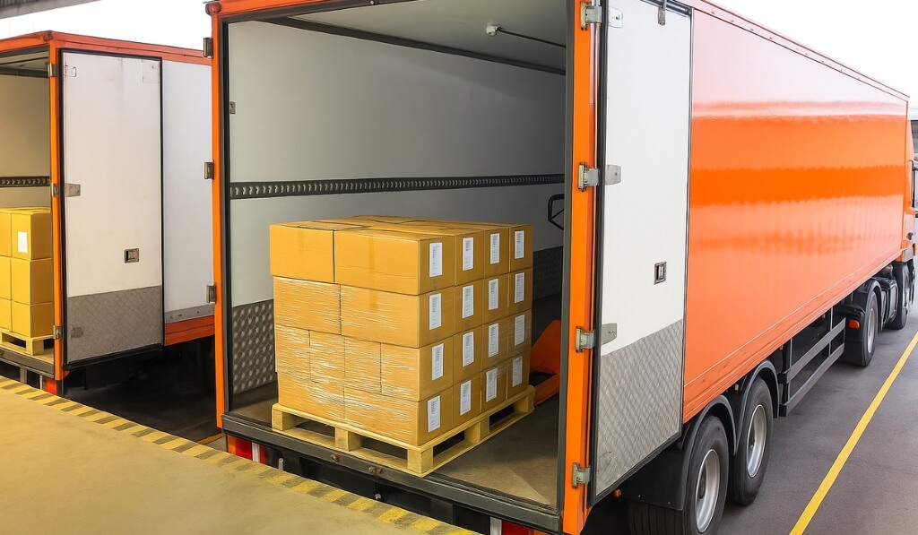 What Is LTL Shipping and When Should You Use It